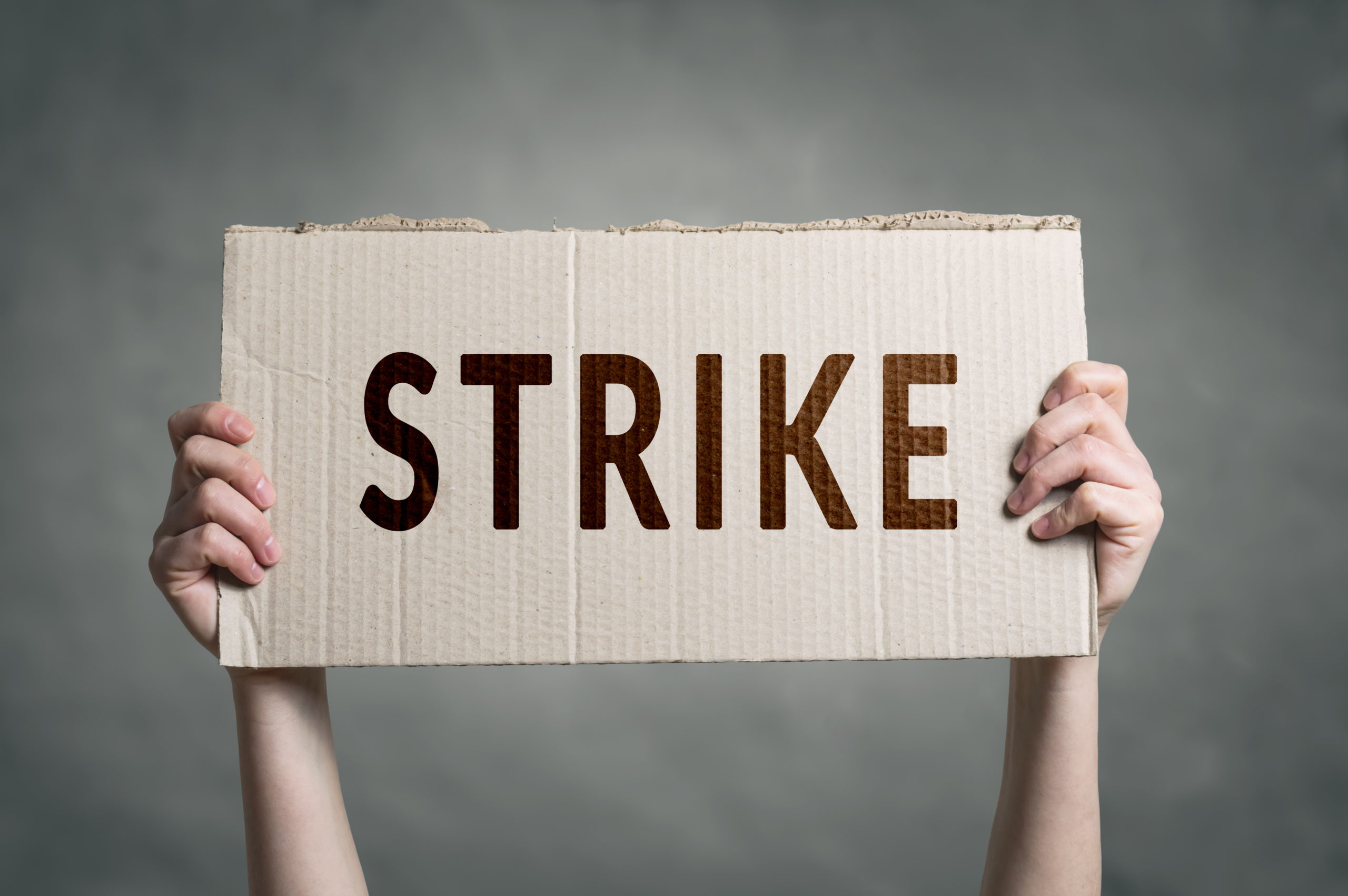 נסיגת מעמד המדינה – ושביתת המורים